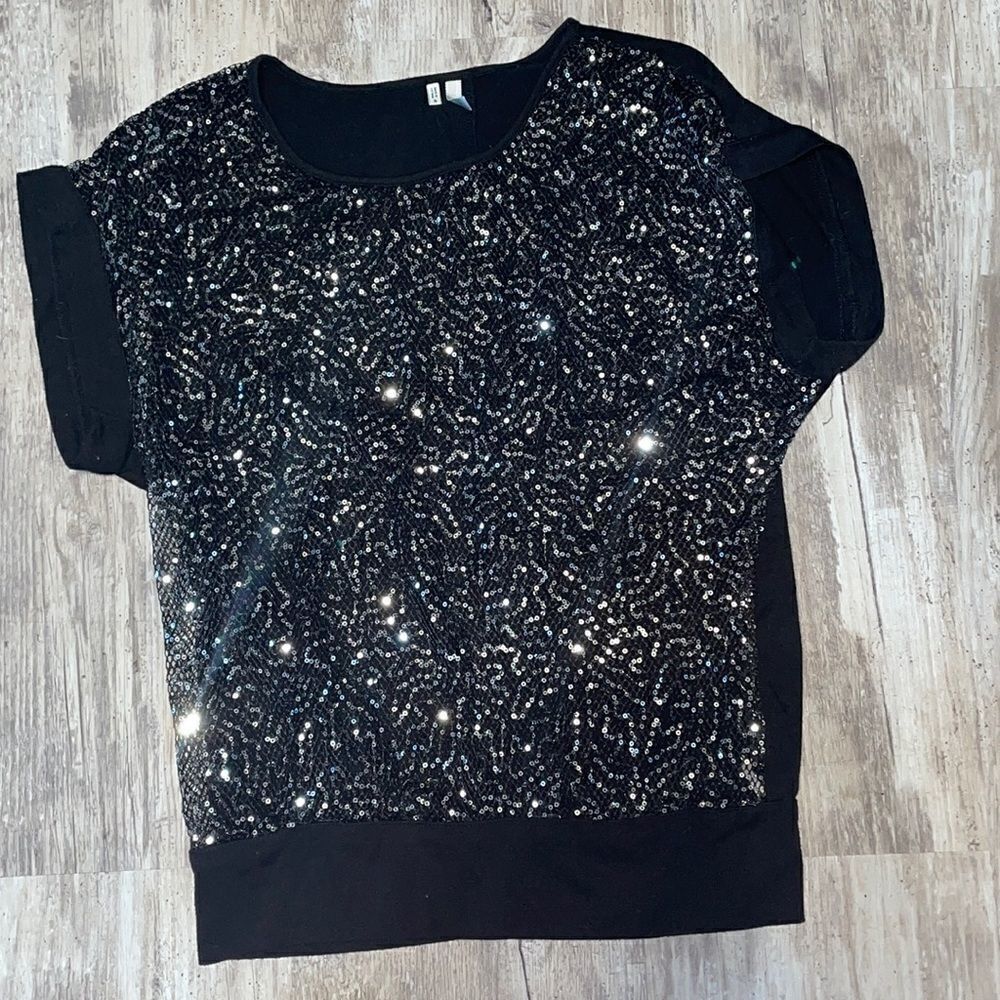 Sparkle top size small - Picture 1 of 3